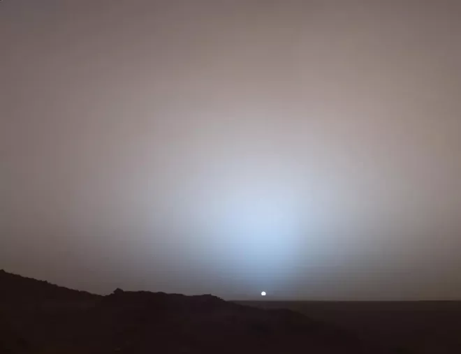 Coucher de soleil sur Mars par le rover Spirit de la NASA